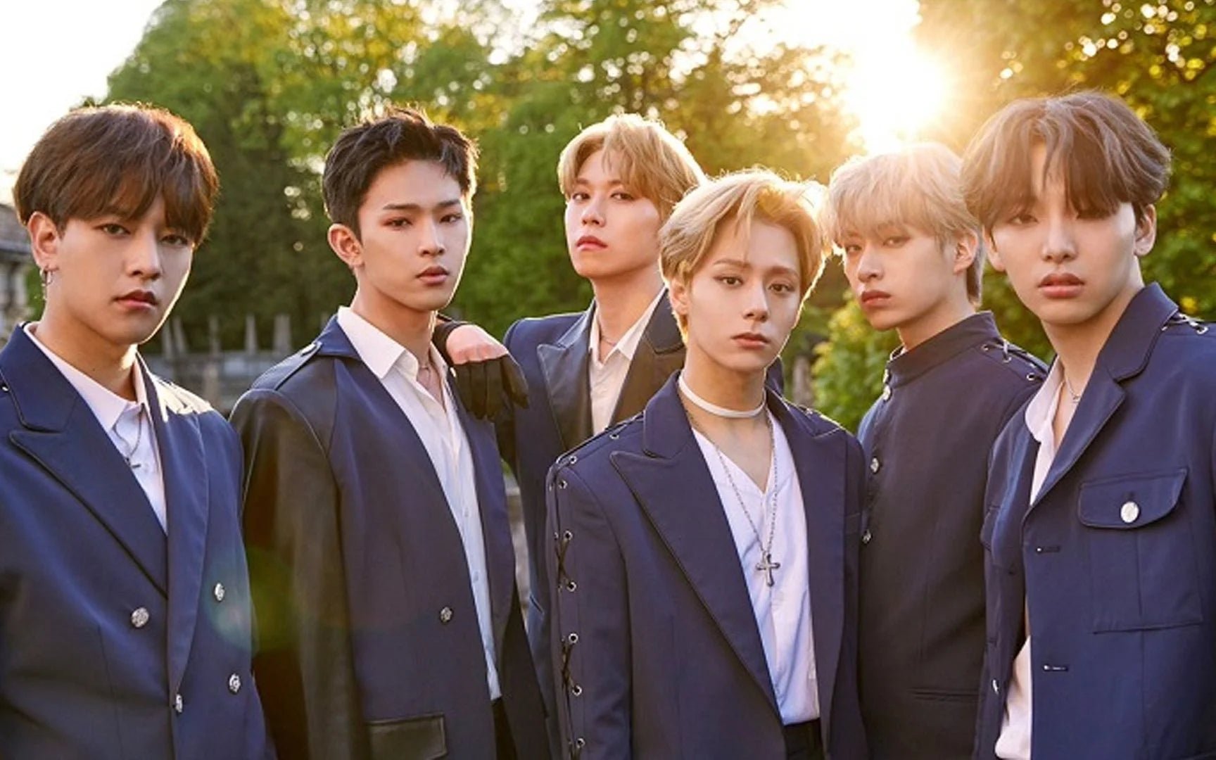 🇰🇷 Buy ONEUS albums and merch online at Seoul-Mate