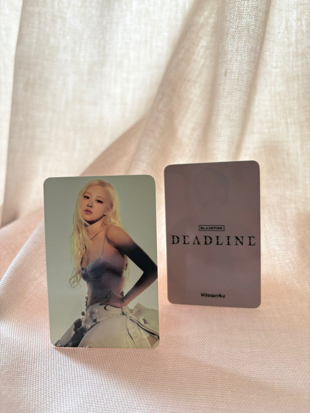 BLACKPINK - DEADLINE Ktown4u Fotokarte Photocard (Silver Ver.) - SeoulMate
