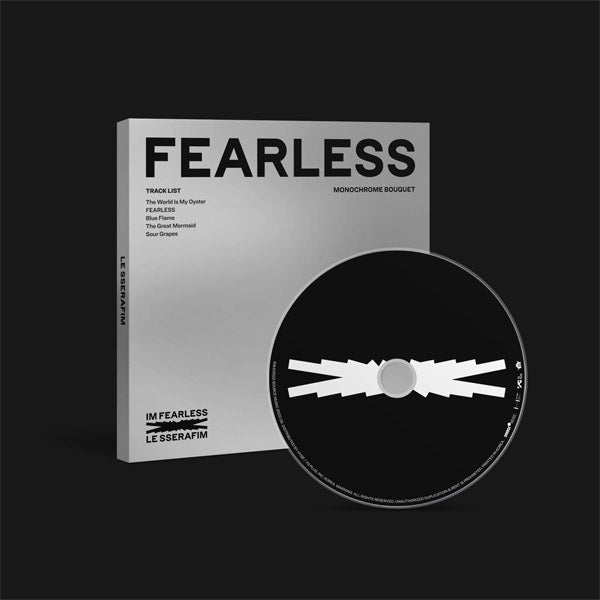 LE SSERAFIM - FEARLESS Monochrome Bouquet Ver. (1st Mini-Album) - Seoul-Mate